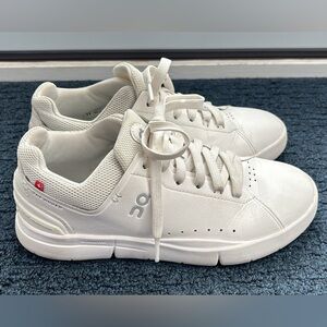Women’s On Roger Advantage Shoes